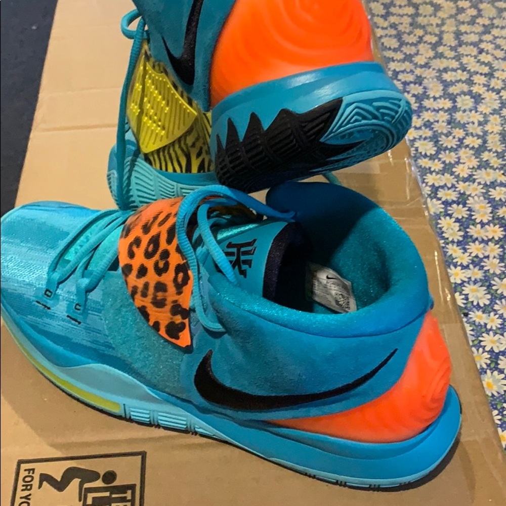 Kyrie 6 Animal print